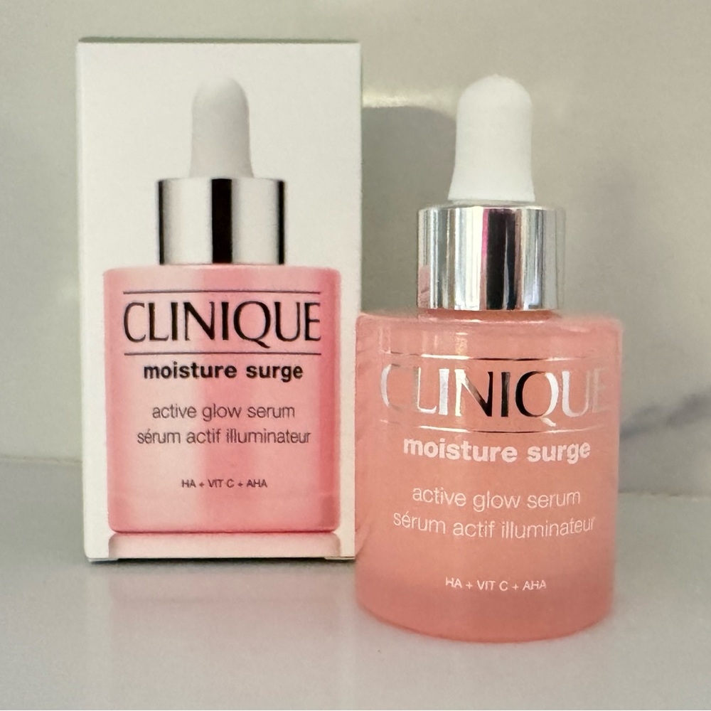 Clinique Moisture Surge Active Glow Serum with Hyaluronic Acid